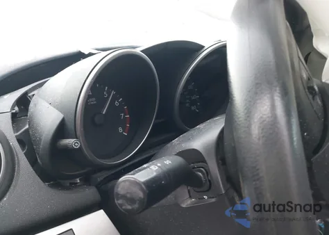 2011 Mazda Mazda3 I Touring z USA, uszkodzony, nr VIN JM1BL1VF5B1434835